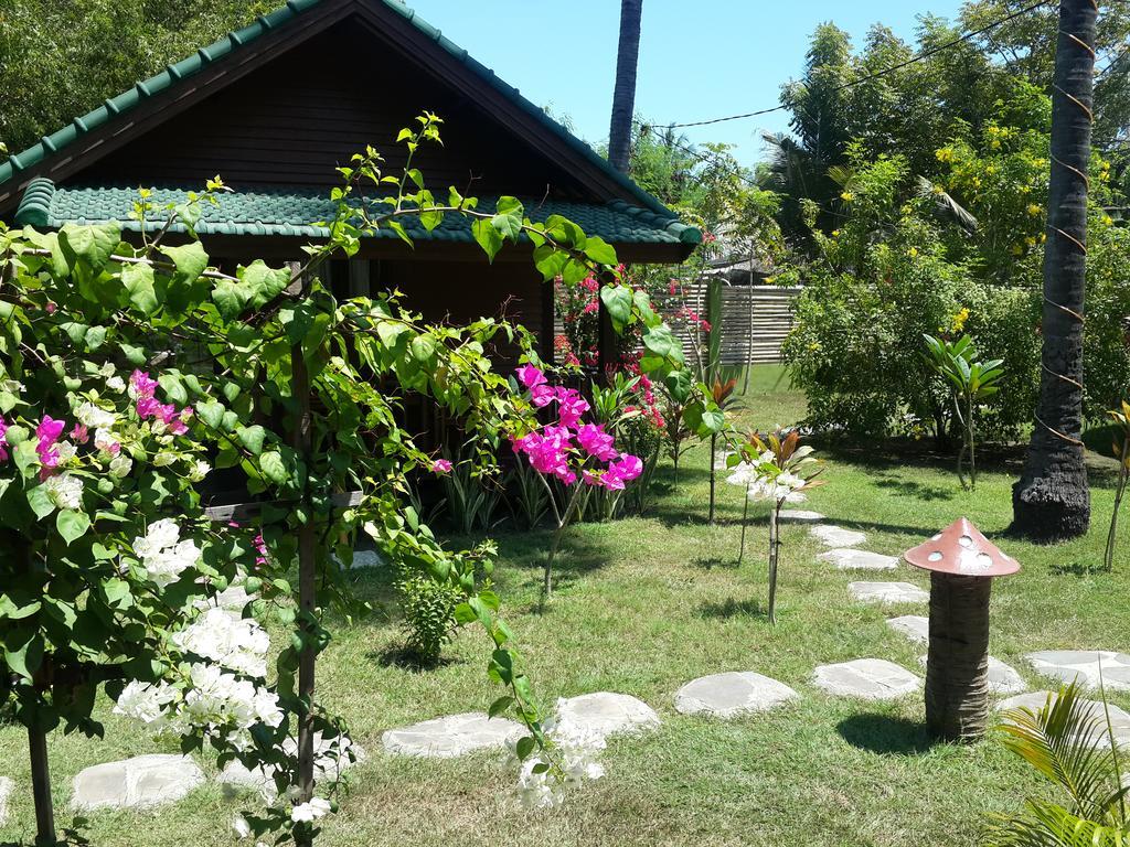 Hotel Oasi Bungalows Gili Air Zewnętrze zdjęcie